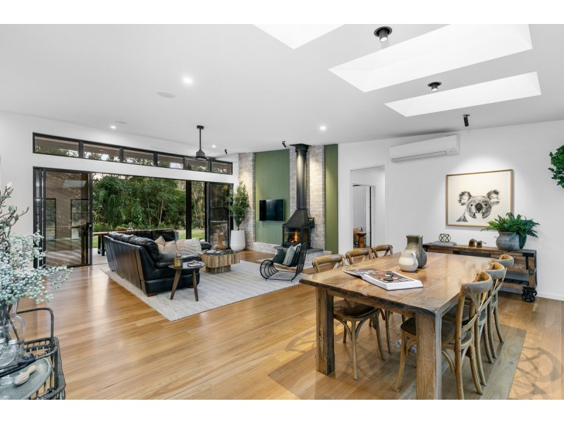 62 Winston Road, Sheldon QLD 4157