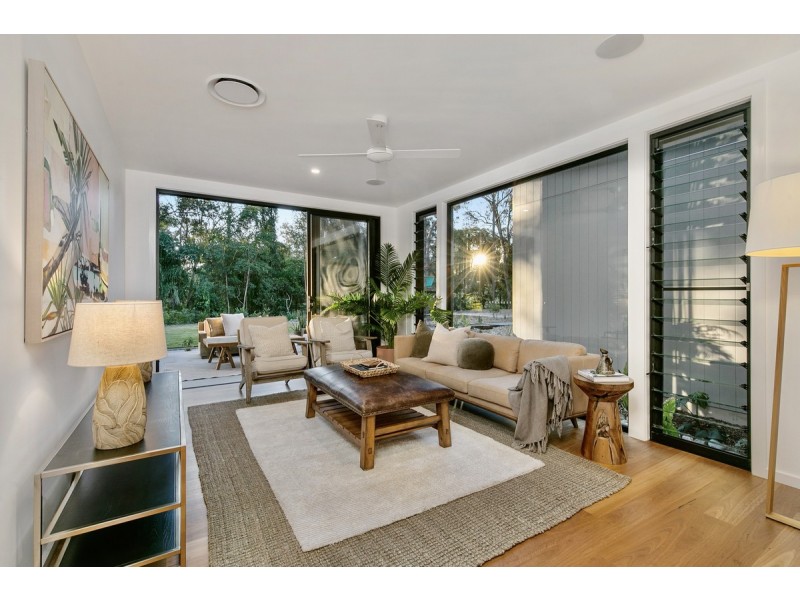 62 Winston Road, Sheldon QLD 4157