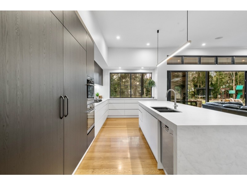62 Winston Road, Sheldon QLD 4157