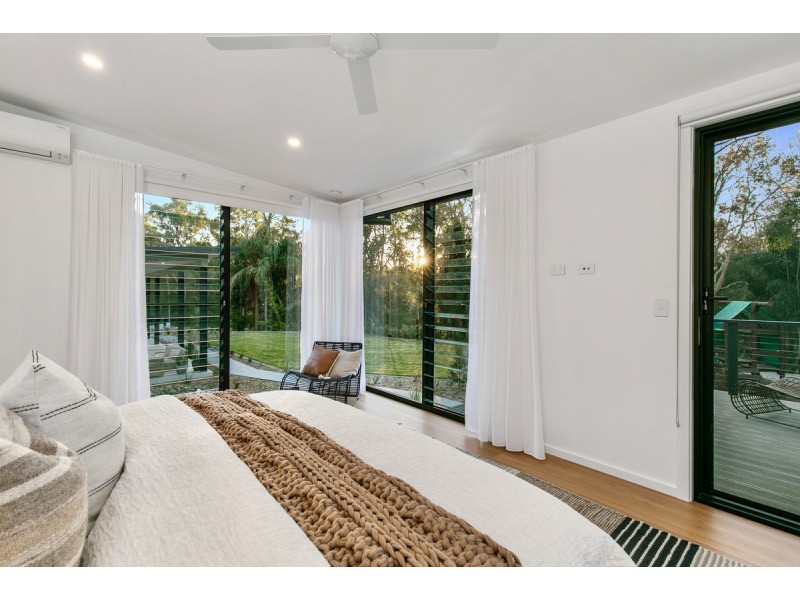 62 Winston Road, Sheldon QLD 4157