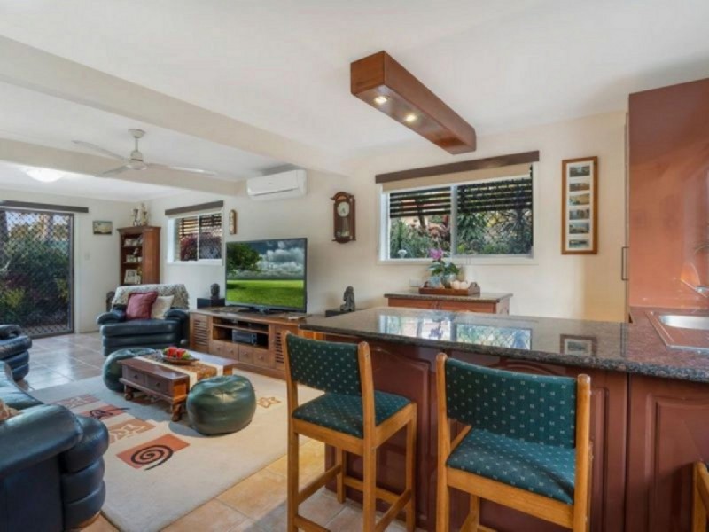 5A Moloii Crescent, Birkdale QLD 4159