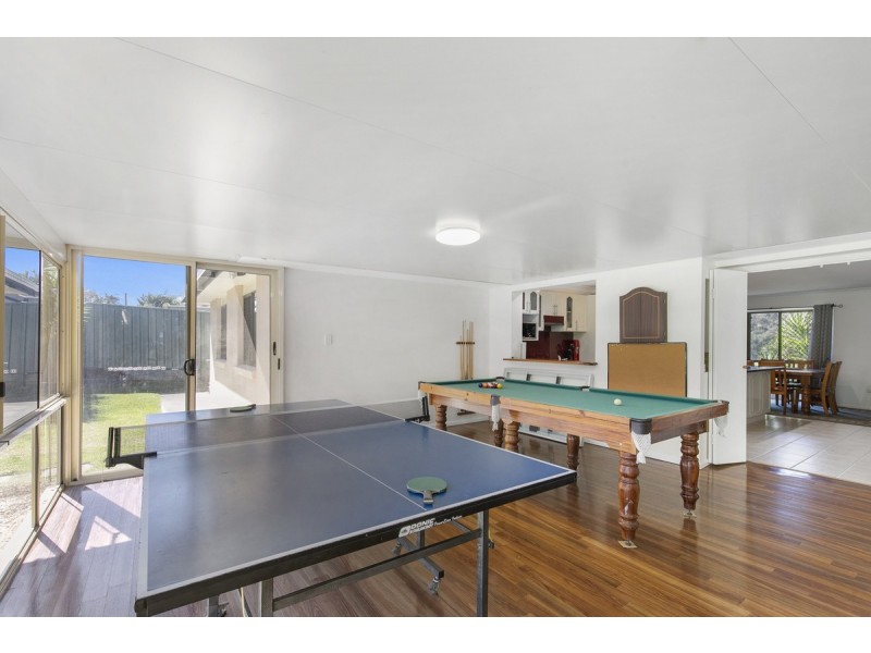 4 St Georges Court, Victoria Point QLD 4165