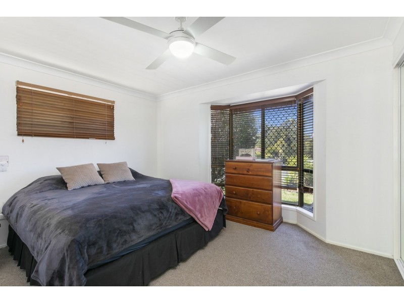 4 St Georges Court, Victoria Point QLD 4165