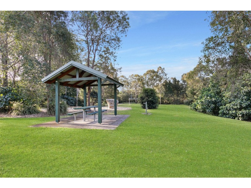 10 Whepstead Avenue, Wellington Point QLD 4160