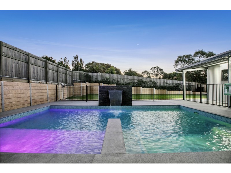 25 Highgrove Street, Thornlands QLD 4164