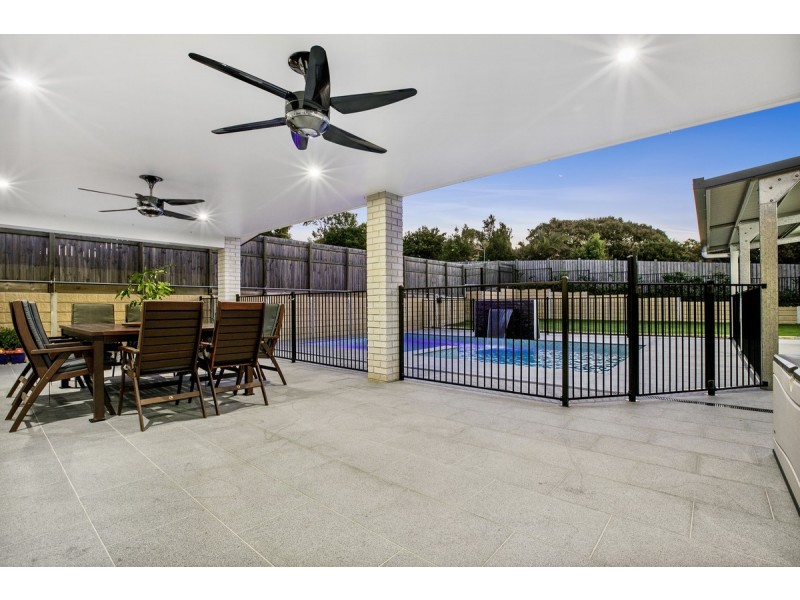 25 Highgrove Street, Thornlands QLD 4164