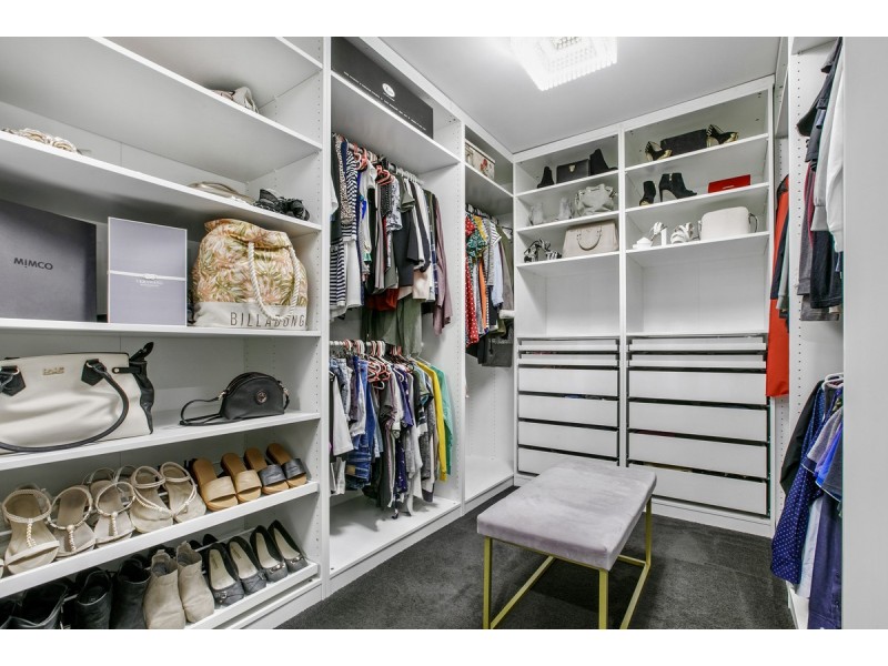 25 Highgrove Street, Thornlands QLD 4164