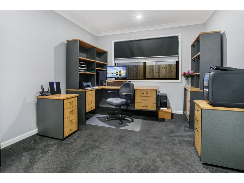 25 Highgrove Street, Thornlands QLD 4164