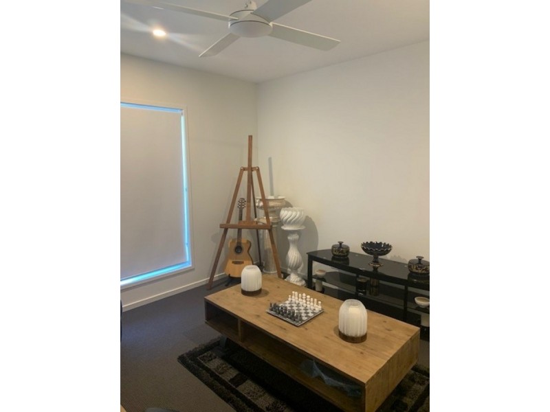 63 Ravenbourne Circuit, Capalaba QLD 4157