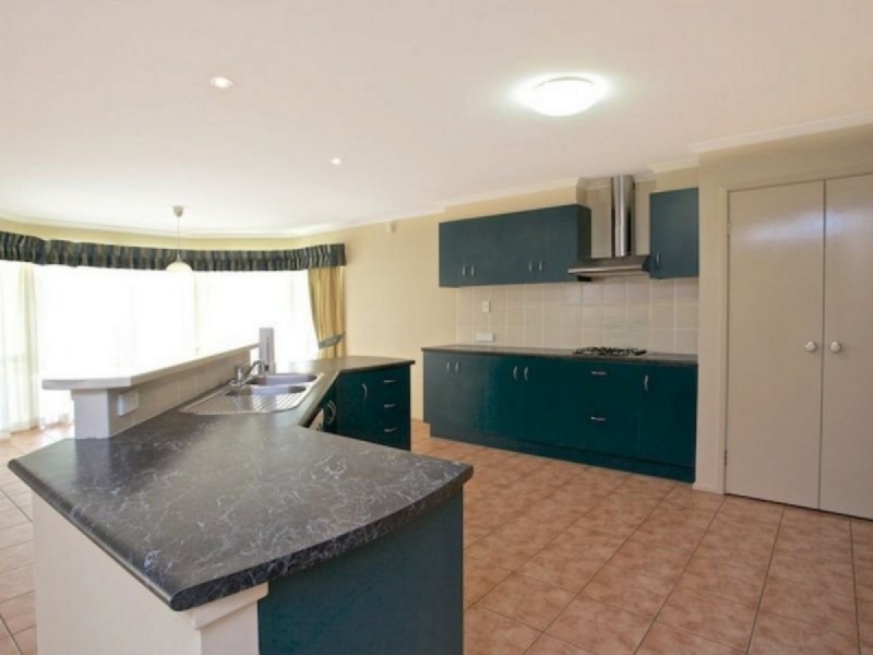 16 Platypus Court, Capalaba QLD 4157