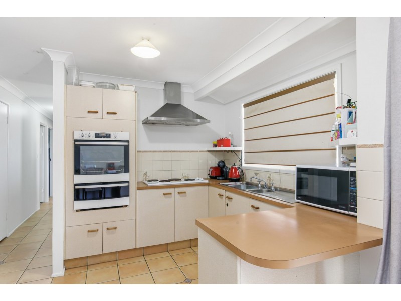 16 Devon Road, Alexandra Hills QLD 4161