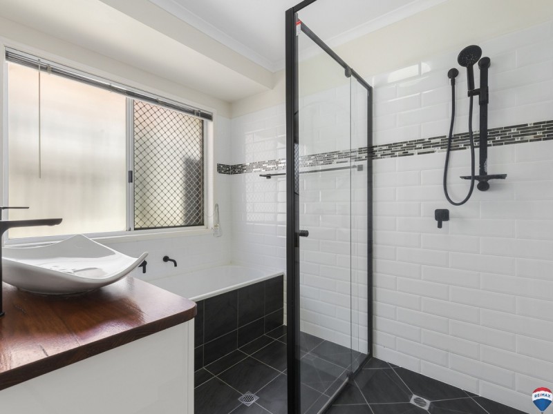 67 Sunshine Drive, Cleveland QLD 4163