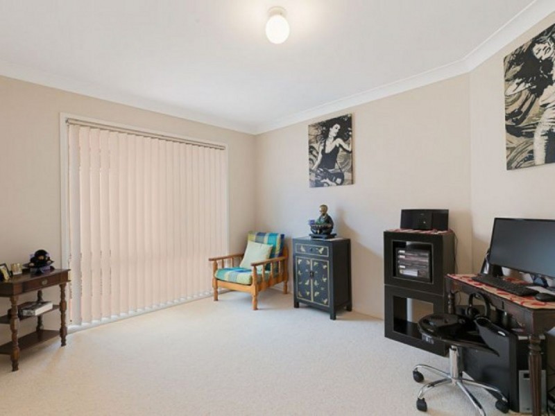 8 Amelia Place, Cleveland QLD 4163