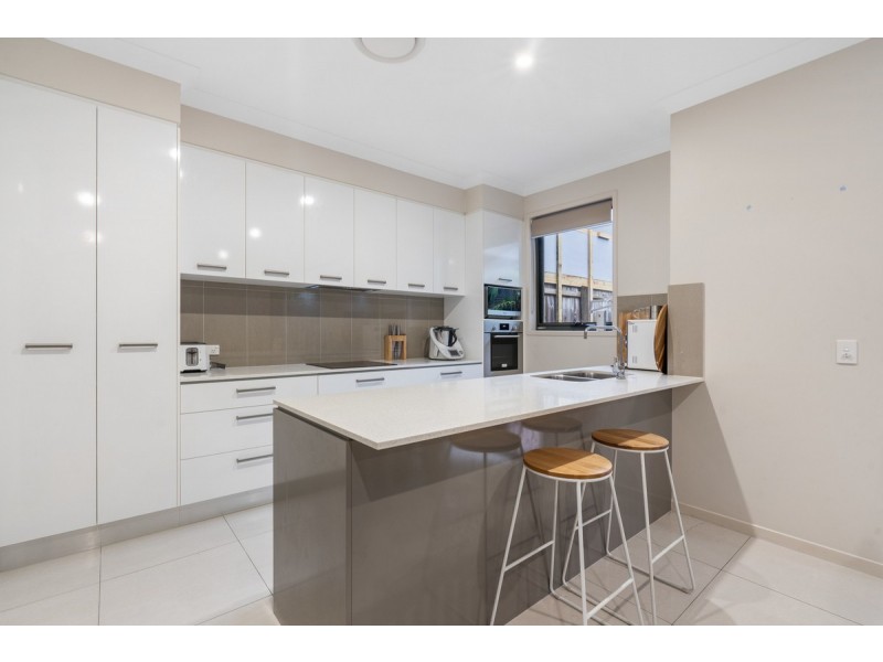 12/10-12 Bainbridge Street, Ormiston QLD 4160