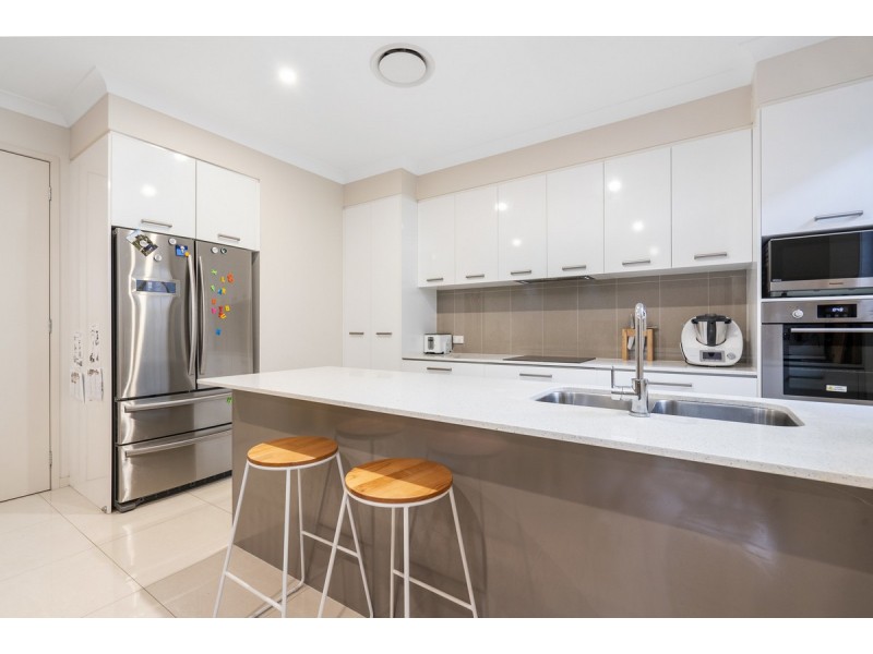 12/10-12 Bainbridge Street, Ormiston QLD 4160