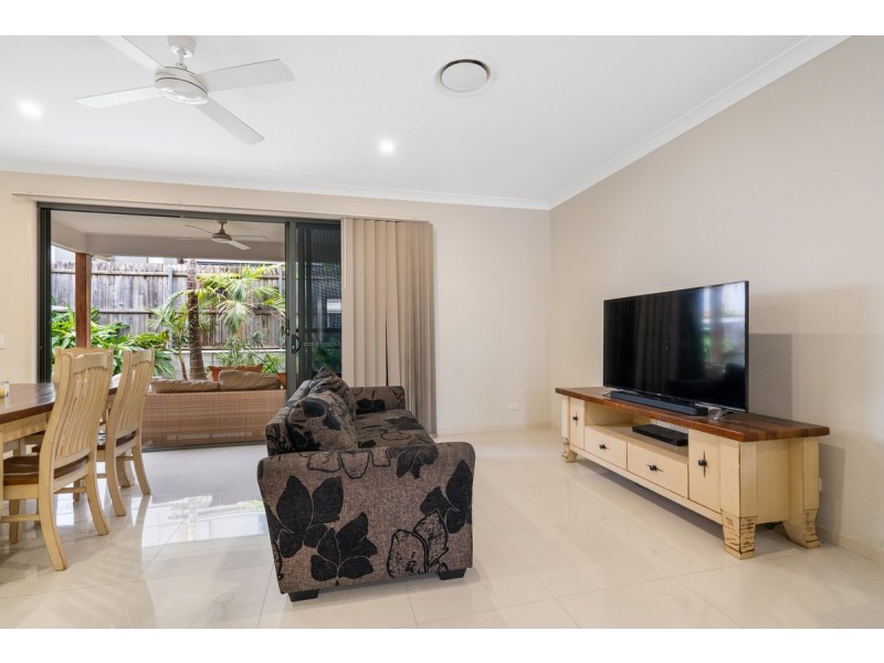 12/10-12 Bainbridge Street, Ormiston QLD 4160