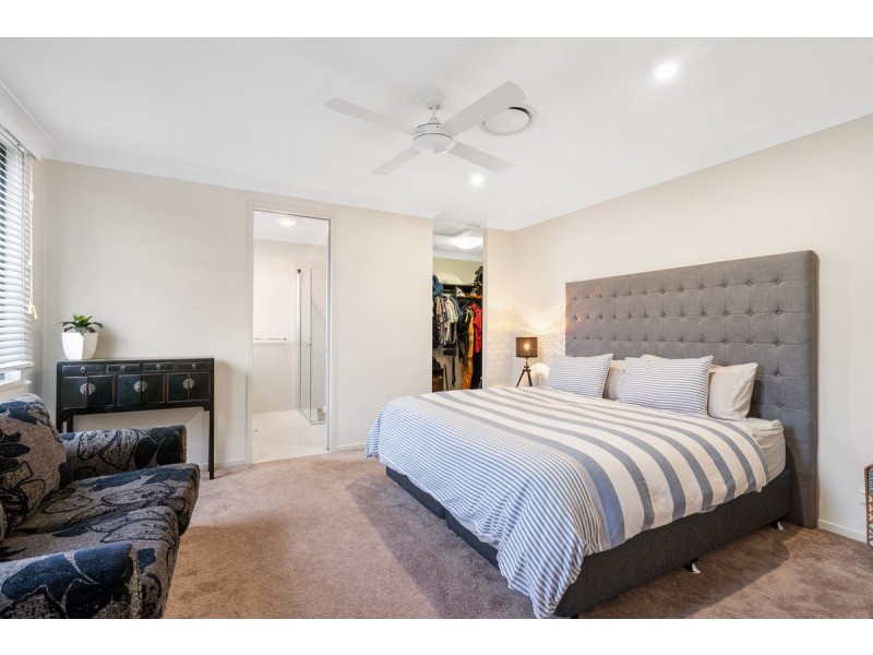 12/10-12 Bainbridge Street, Ormiston QLD 4160