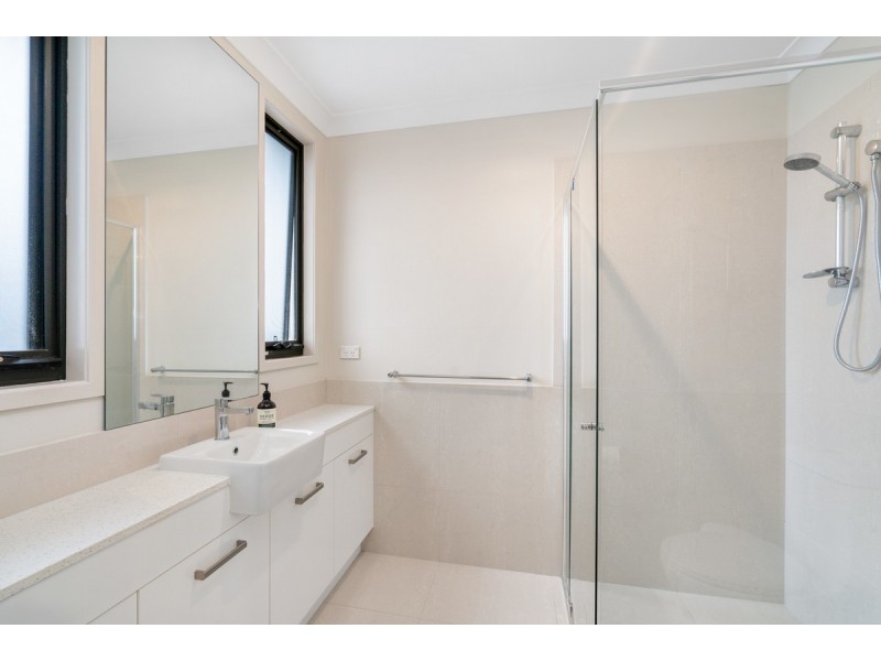 12/10-12 Bainbridge Street, Ormiston QLD 4160