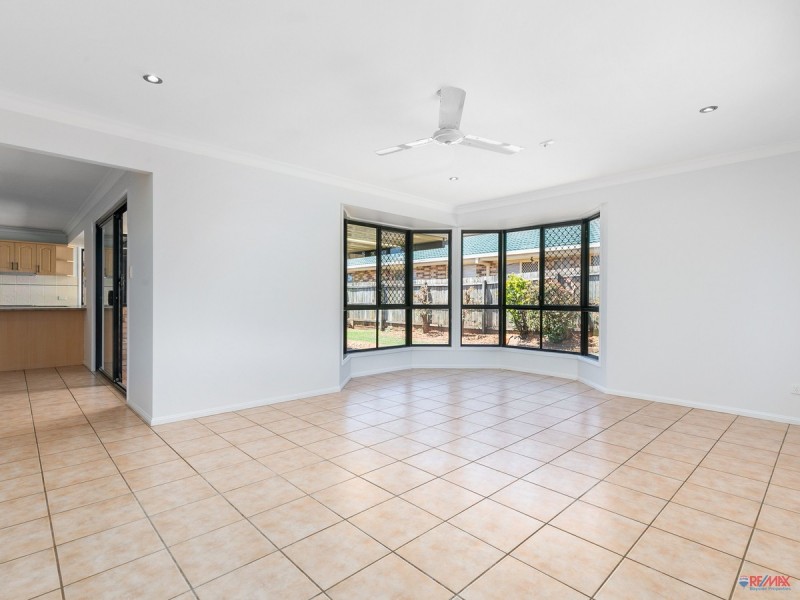 16 Kintyre Street, Victoria Point QLD 4165