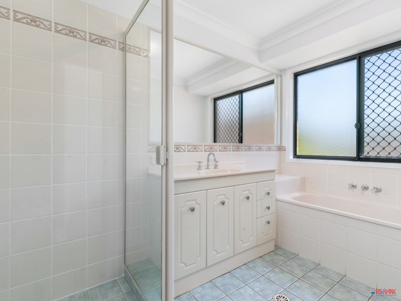 16 Kintyre Street, Victoria Point QLD 4165