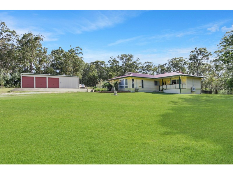 61 Winston Road, Sheldon QLD 4157