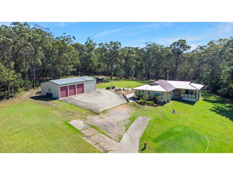 61 Winston Road, Sheldon QLD 4157