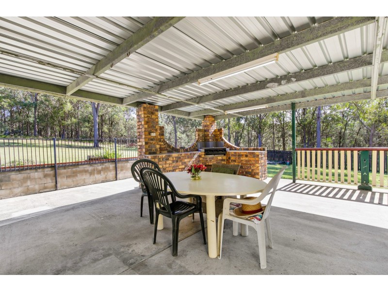 61 Winston Road, Sheldon QLD 4157