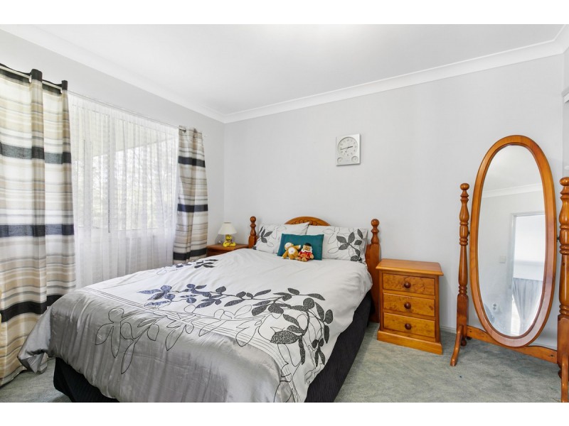 61 Winston Road, Sheldon QLD 4157