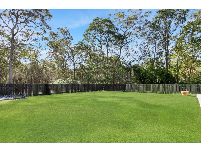 61 Winston Road, Sheldon QLD 4157