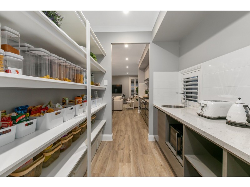 29 Highgrove Street, Thornlands QLD 4164