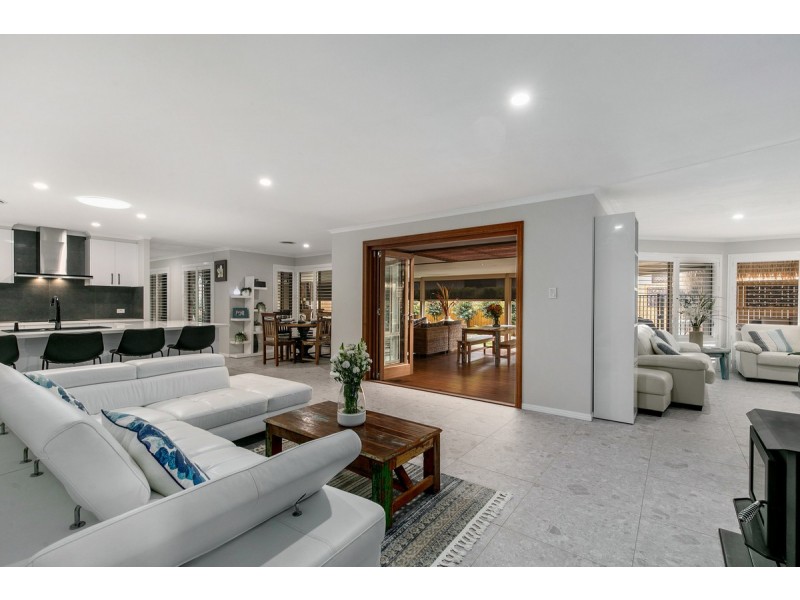 32 Mallan Terrace, Birkdale QLD 4159