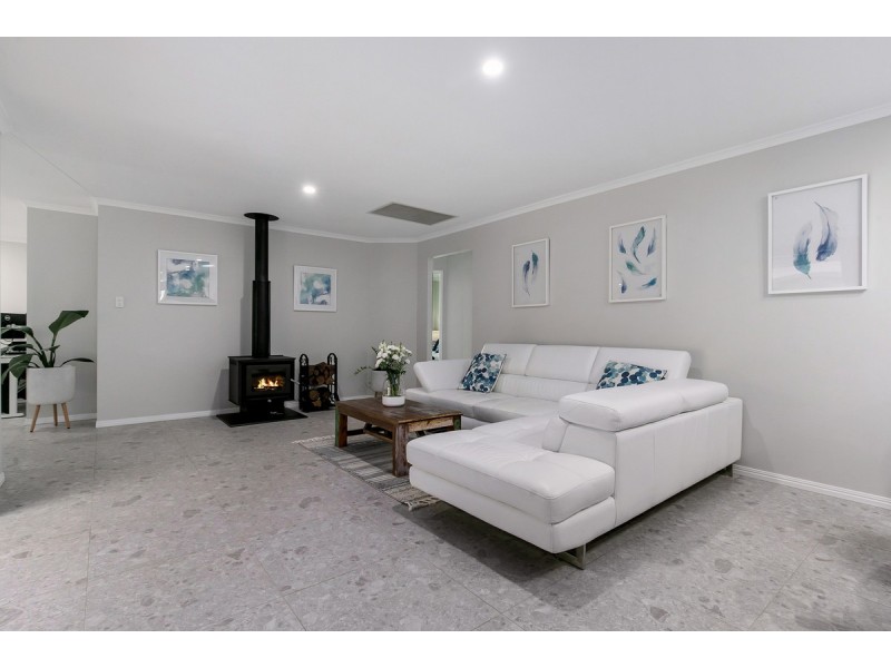 32 Mallan Terrace, Birkdale QLD 4159