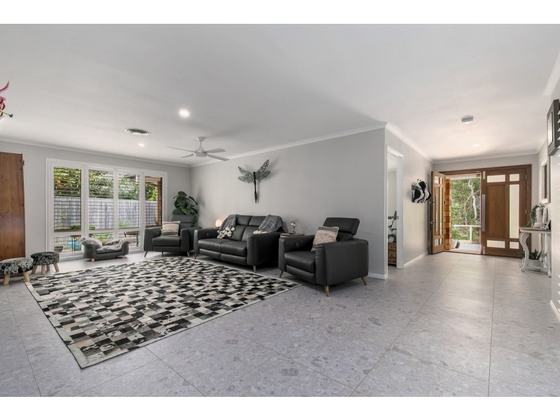 32 Mallan Terrace, Birkdale QLD 4159