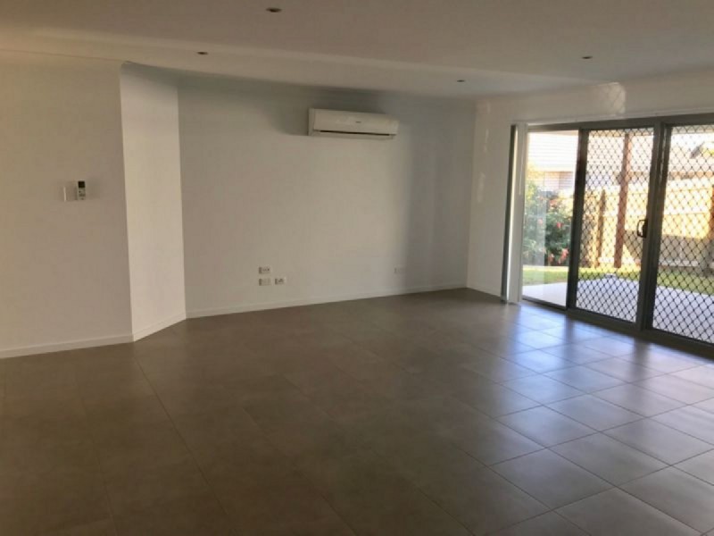 15a Summerhill Street, Victoria Point QLD 4165
