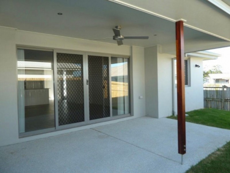 15a Summerhill Street, Victoria Point QLD 4165