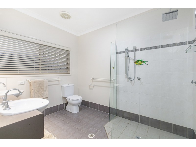 589 Main Road, Wellington Point QLD 4160