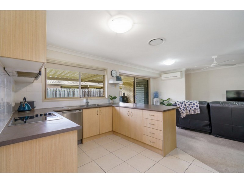 9 Brighton Court, Wakerley QLD 4154
