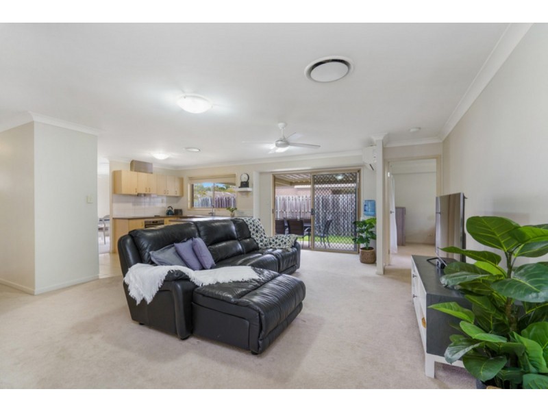 9 Brighton Court, Wakerley QLD 4154