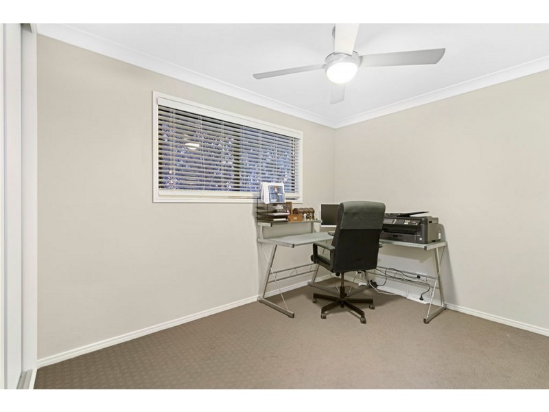 30 Pentecost Place, Redland Bay QLD 4165