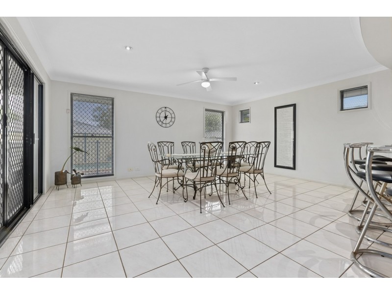 3 Discovery Place, Wellington Point QLD 4160