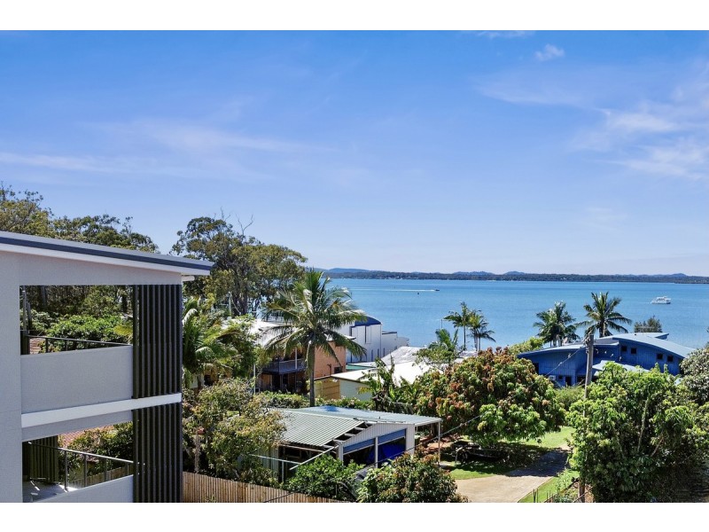 11 Colburn Avenue, Victoria Point QLD 4165