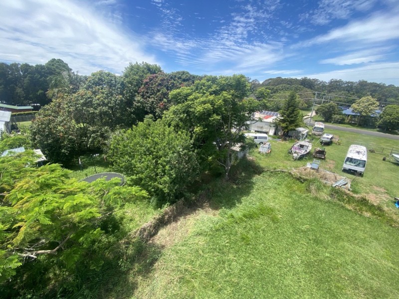 8 MARINE Street, Macleay Island QLD 4184