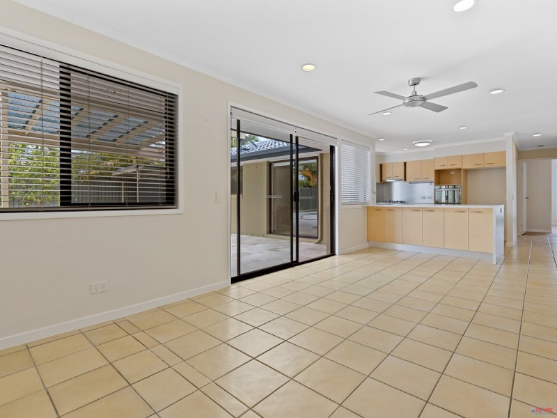 29 Lochinvar Court, Ashmore QLD 4214