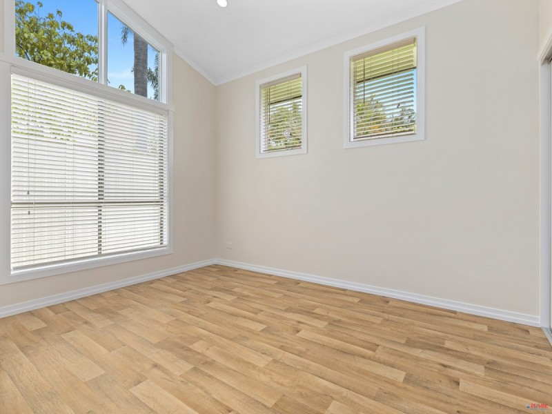 29 Lochinvar Court, Ashmore QLD 4214