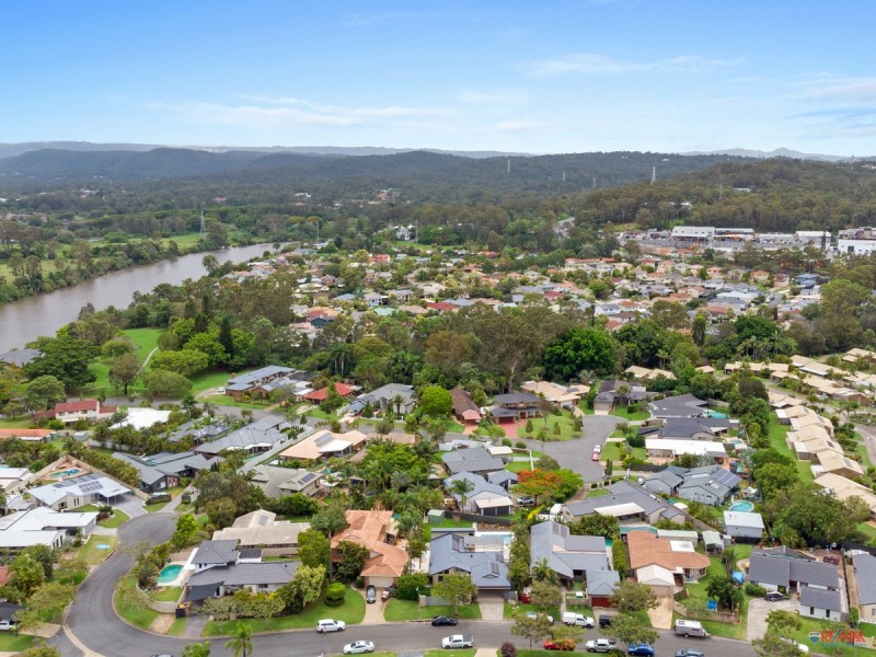29 Lochinvar Court, Ashmore QLD 4214