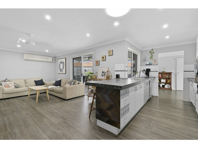 27 Spirit Drive, Capalaba QLD 4157