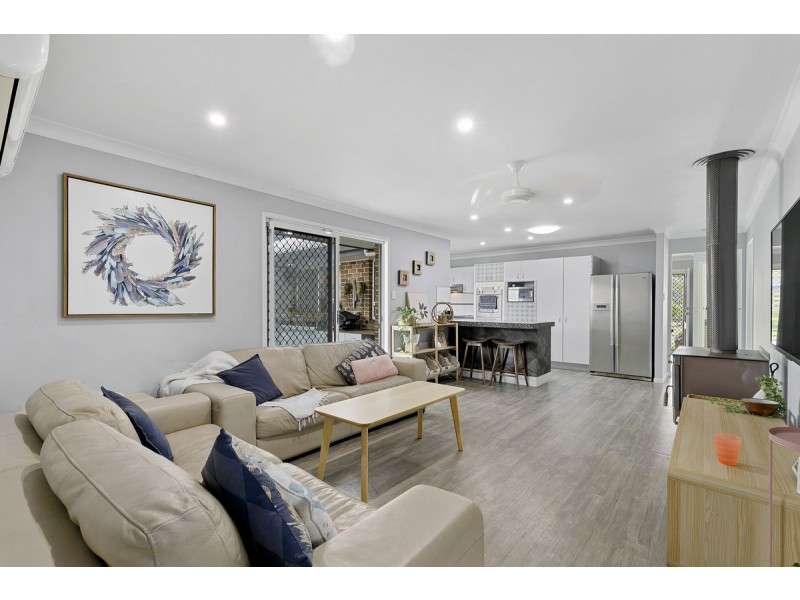 27 Spirit Drive, Capalaba QLD 4157