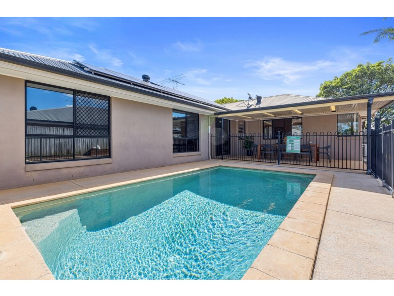 51 Trafalgar Vale Avenue, Wellington Point QLD 4160