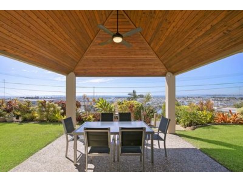 1/69 Wellington Street, Manly QLD 4179