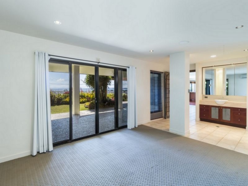 1/69 Wellington Street, Manly QLD 4179